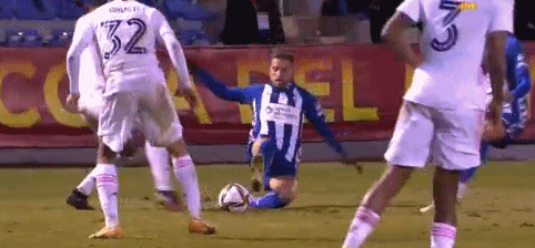 0-8惨败，中国女足官微：正视差距，珍惜与世界强队过招的机会